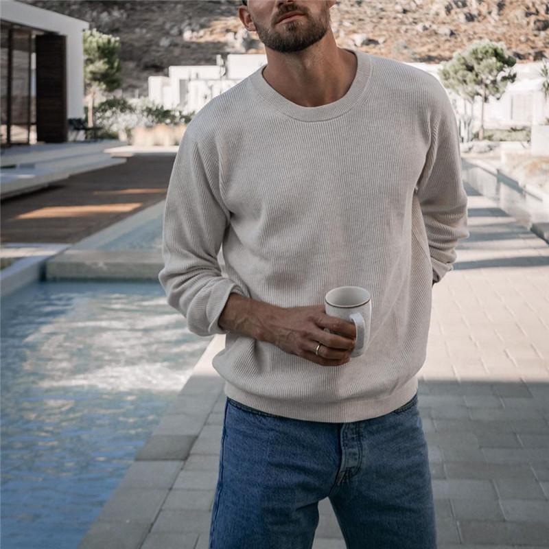 Men's Round Neck Solid Color Sweater